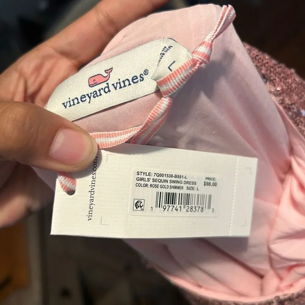 Vineyard Vines new tags